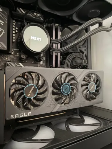 RTX 4060 8GB GIGABYTE EAGLE - Zeraaa!