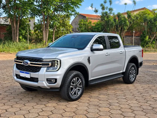 Ford Ranger XLT 3.0 V6 4X4 CD TB Die. Aut. 2025