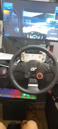 Volante Simulador Logitech Driving Force GT (DFGT)