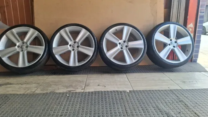 Rodas Saveiro Cross aro 20