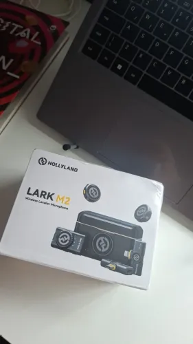 Microfone Hollyland Lark M2 Novo/Lacrado - Combo (usb-c, Lightning E Câmera)