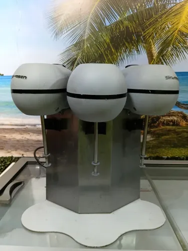 Batedor de Milkshake e Açaí Triplo BMS-3-N Skymsen