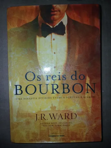 Vendo livros usados (Romance, distopia e etc)