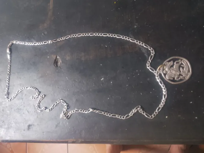 Corrente de prata