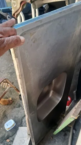 Pia Galvanizado em ótimo estado