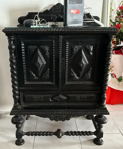 Arca madeira maciça 