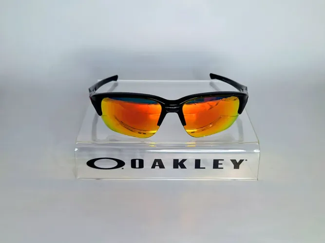 Óculos Oakley Flak Beta Black nas Ruby Iridium Polarized