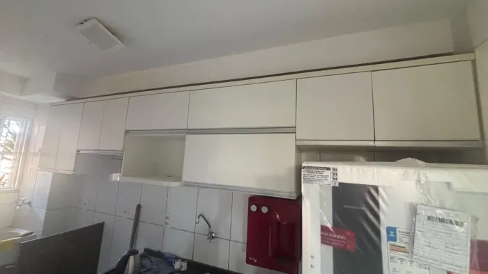 Armário planejado muito conservado