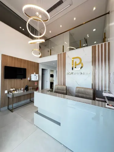 CLÍNICA COMPLETA NA T-2  120 m² | PRONTA PARA FUNCIONAR