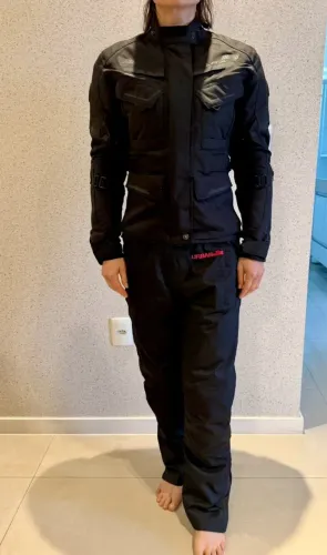 Roupa Feminina de Moto