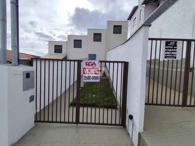 CASA DUPLEX COM 2 SUÍTES E 2 VAGAS CANAÃ
