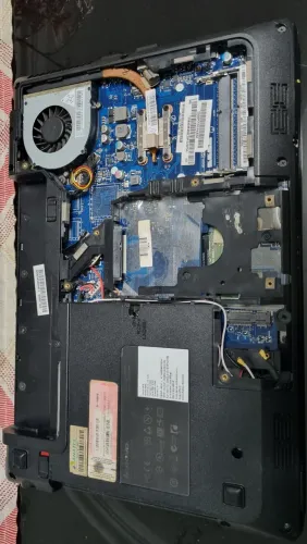 Notebook LENOVO G475 (20080) com Defeito