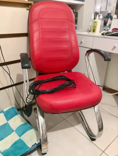 Cadeira Executiva Vermelha