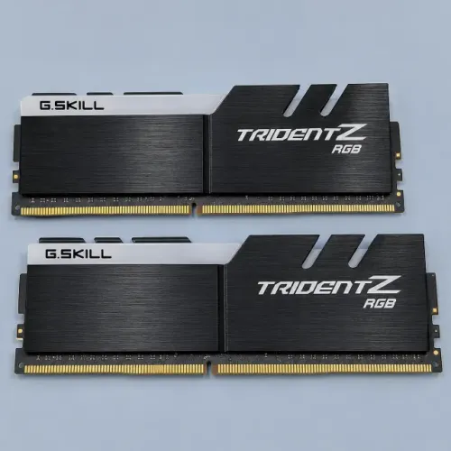 G.Skill Trident Z RGB - 32GB (2x16GB) 3000Mhz Memória RAM DDR4