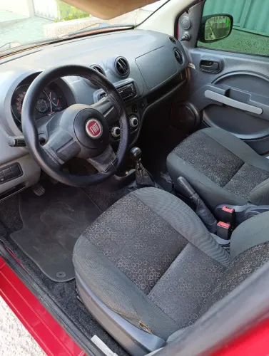 Fiat Uno Vivace/rua 1.0 EVO Fire Flex 8V 5P 2011