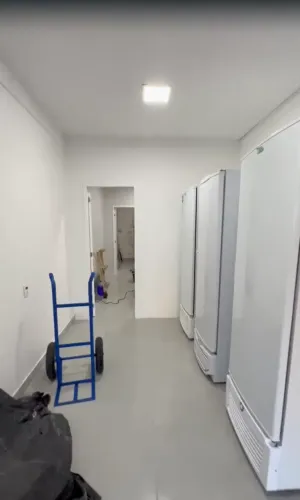Fábrica de Gelo capacidade 9 Toneladas/mês