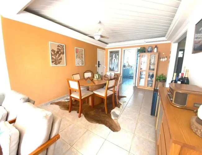 Cobertura à Venda na Enseada no Guarujá | QVista Inteligência Imobiliária Guarujá