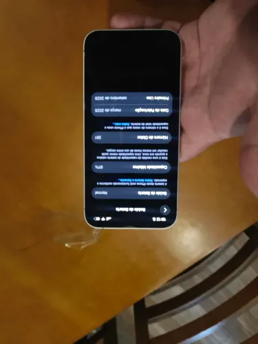 iPhone 16e novo 