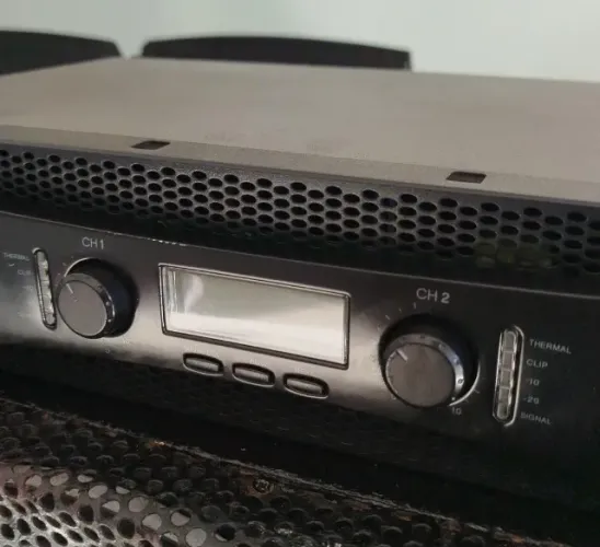 ? AMPLIFICADOR DE POTÊNCIA CROWN XLS 2502 ?