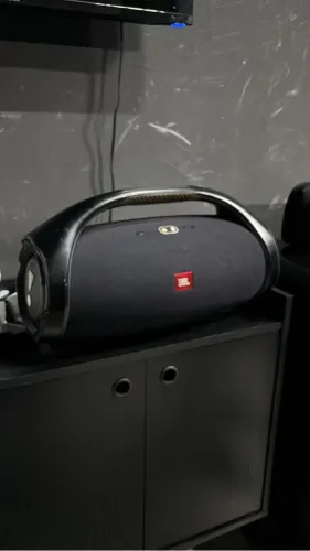 JBL Boombox 2