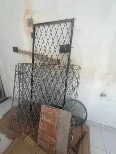 4 Grades para janela de 1m e 1 grade pra porta
