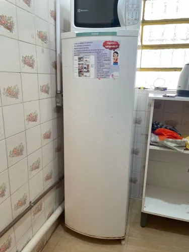 Geladeira Cônsul 239 litros 