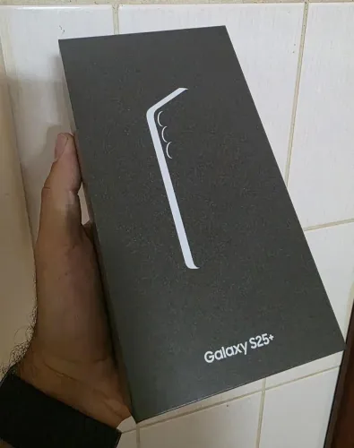 Samsung Galaxy S25 + (plus) 512gb lacrado