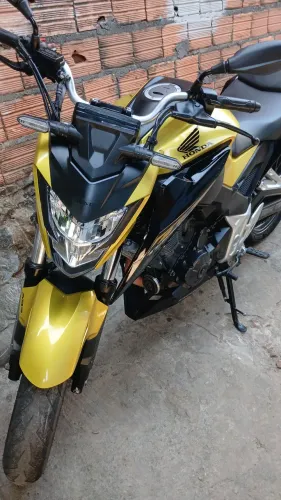 Cb Tuwister 300 f 7 mil km rodas fipe 25.500