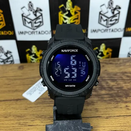 Relógio Masculino Naviforce 5ATM - Com Pulseira Macia