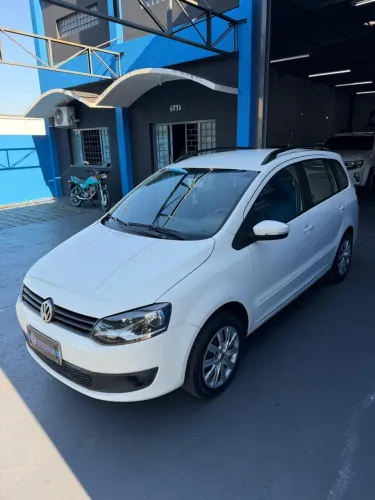 Volkswagen Spacefox 1.6/ 1.6 Trend Total Flex 8V 5P 2014