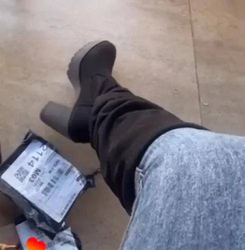 Vende-se essa bota 