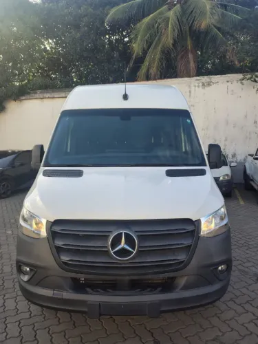 Mercedes-Benz Sprinter 417 Furgão L.t.a. Diesel (e6) 2024
