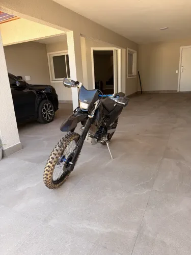Honda CRF 230F