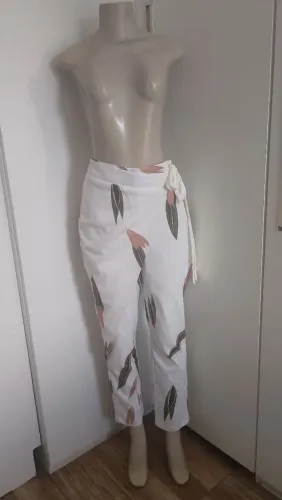 Calça lança perfume 40