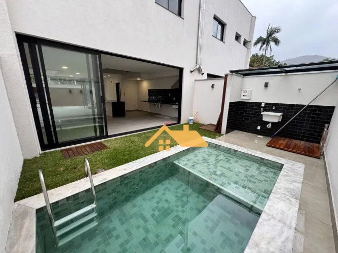 Lançamento em Juquehy | Condomínio Novo a 200m da Praia | 4 Suítes | Piscina Privativa | T