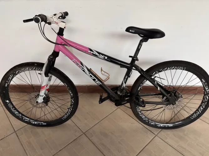 Bicicleta MTB Aro 26 High One Max 15 pol