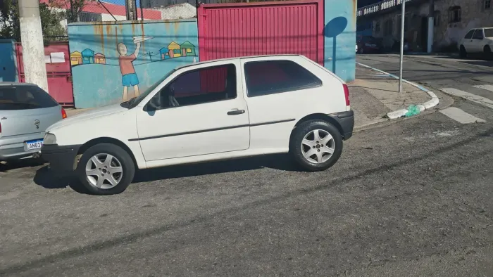 Volkswagen Gol 1.0 Plus 8V 2P (álcool) 2003