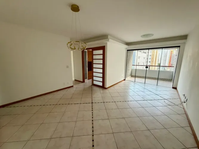 Apartamento 4/4, 1 suíte, dependência, 2 vagas, Pituba