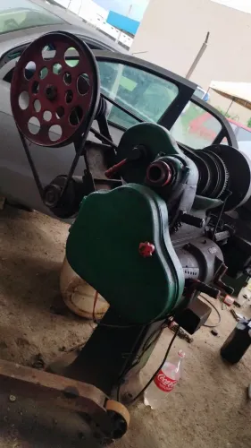 Vendo Torno Imor