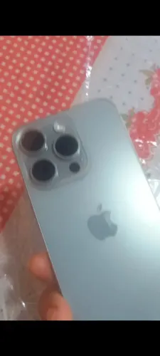 iPhone 15 Pro 250gb excelente 