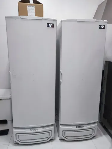 Freezer Conservador Vertical Gfc-57 Frost Free Gelopar 220v