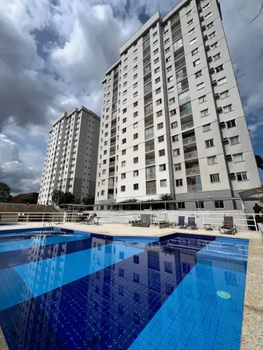 Vende-se apartamento no Veredas do Bosque