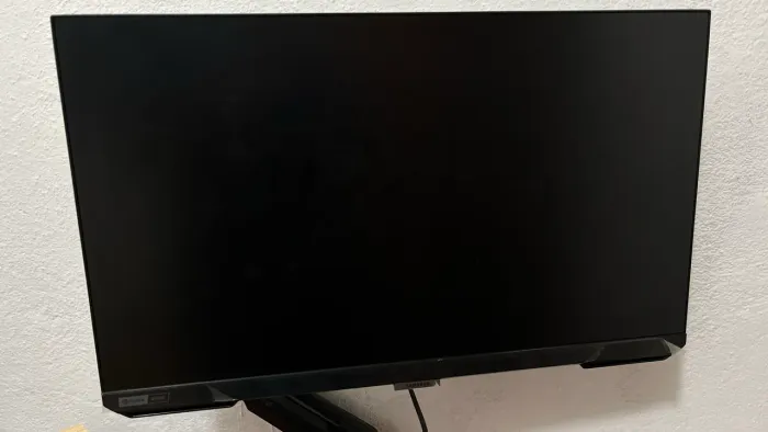 Monitor Gamer Odyssey G40 25" 240Hz + Suporte articulado ELG