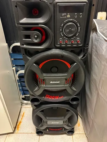Caixa de Som Amvox 1500W RMS - Funcionando Perfeitamente
