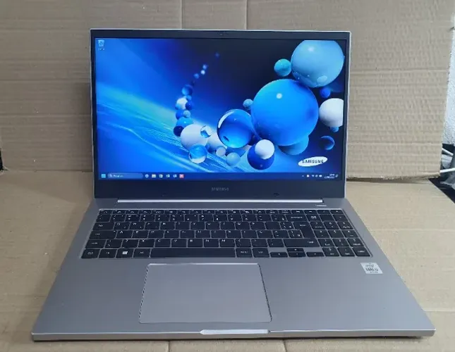 Notebook Samsung i3 10°geração 8gb ssd 3 meses garantia
