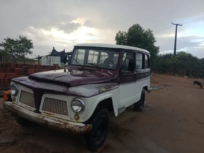 Willys Overland Jeep 2.6 12V Gasolina 2P 1974