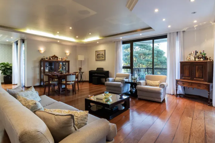Apartamento para locação em Perdizes com 3 quartos, sendo 3 suítes, 251m²