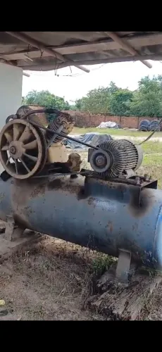 COMPRESSOR DE AR. IDEAL PARA PINTURAS E LAVA JATO!