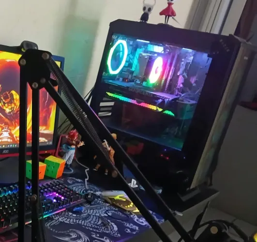 Vende-se PC GAMER, RTX 3060TI, I7 9700, 16GB RAM