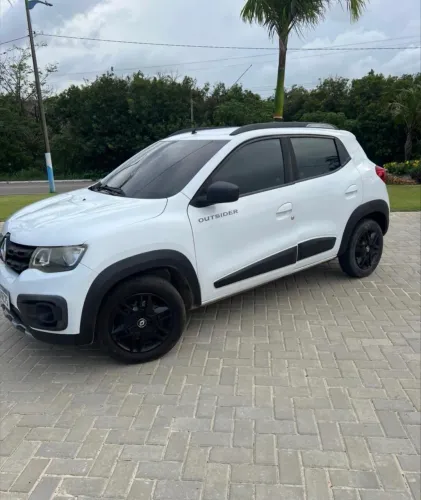 Renault Kwid Outsider 1.0 Flex 12V 5P Mec. 2020